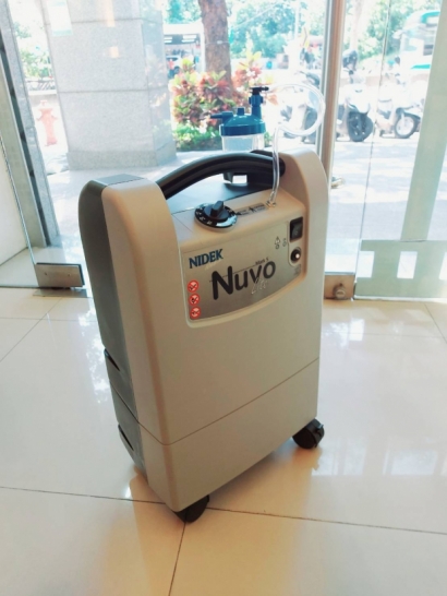 NIDEK氧氣機5L.jpg